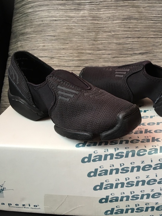 Capezio Shoes - Capezio‎ Dansneaker Dance Sneaker Shoes sz 5 NEW Jazz Hip Hop